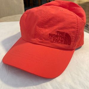 NORTH FACE Womens The Horizon Hat